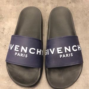 Givenchy pool slide